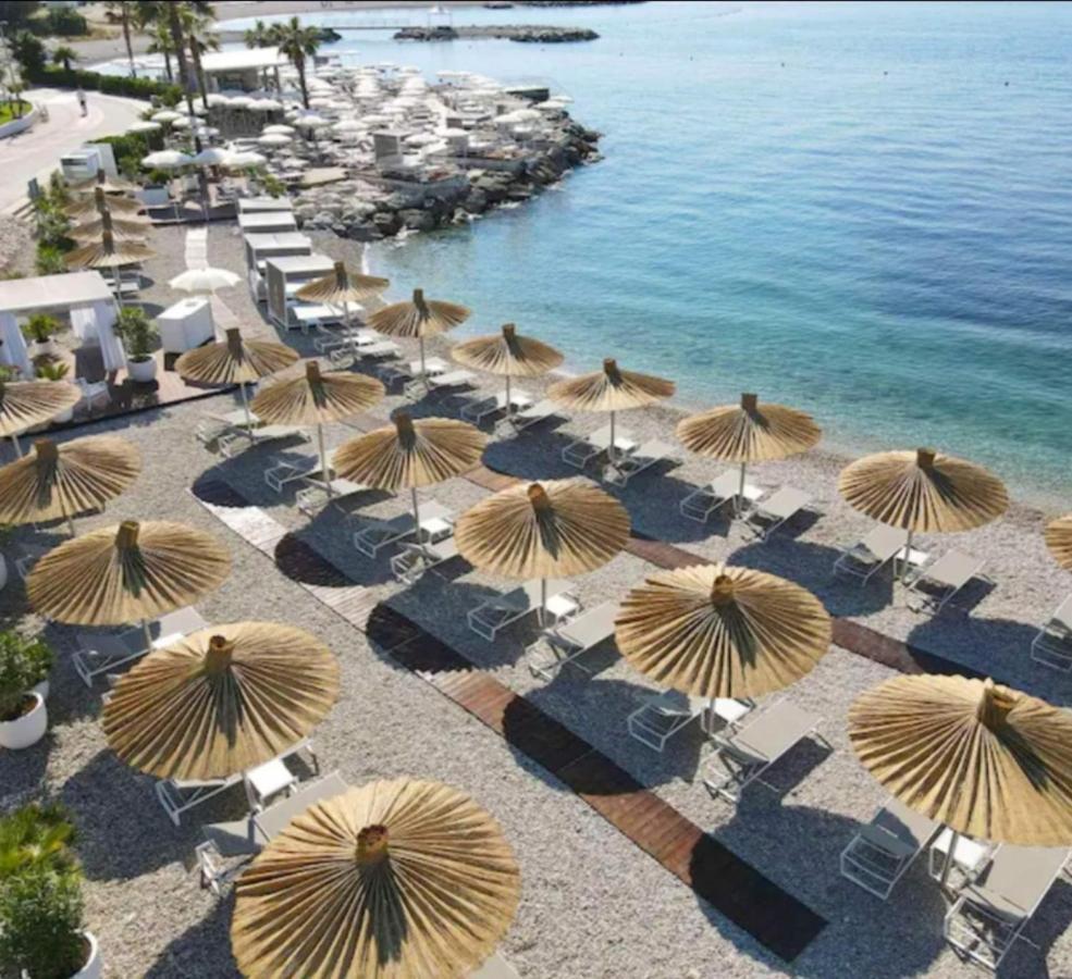 Apartment Paolo By The Beach Znjan Split Ngoại thất bức ảnh