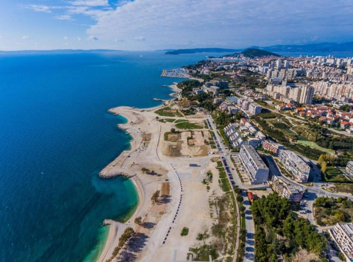 Apartment Paolo By The Beach Znjan Split Ngoại thất bức ảnh