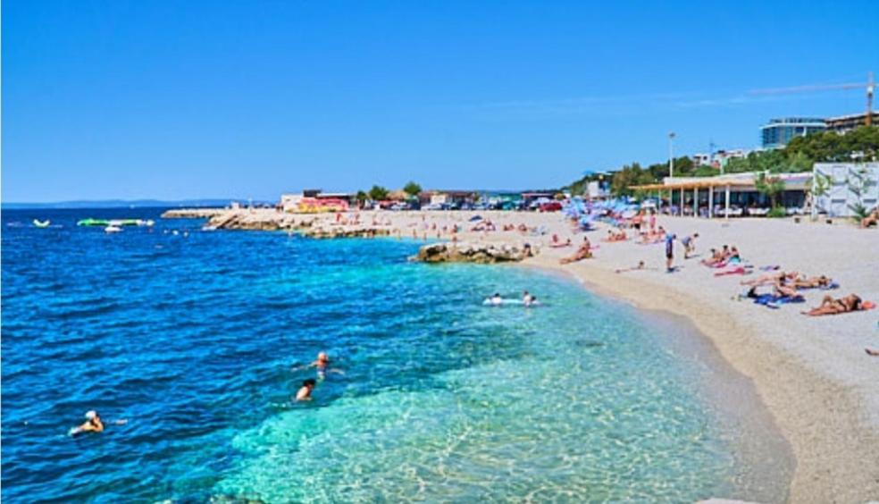 Apartment Paolo By The Beach Znjan Split Ngoại thất bức ảnh