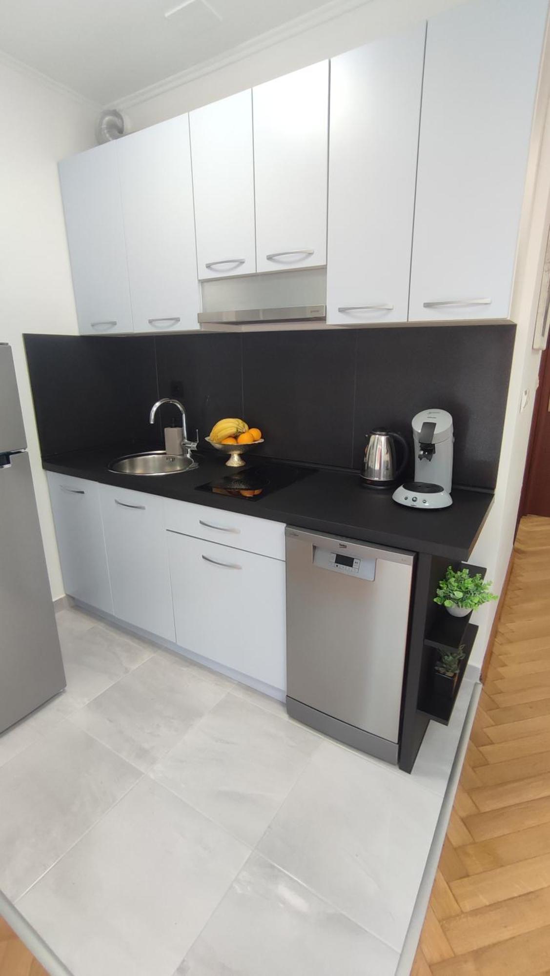 Apartment Paolo By The Beach Znjan Split Ngoại thất bức ảnh